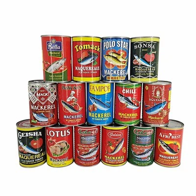 Консервована скумбрія в томатному соусі